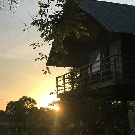 Chena Huts Eco Resort Sigiriya Eksteriør bilde