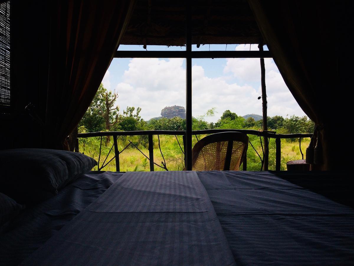 Chena Huts Eco Resort Sigiriya Eksteriør bilde