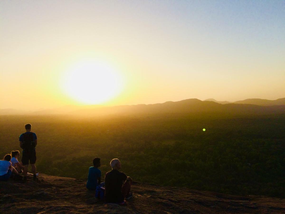Chena Huts Eco Resort Sigiriya Eksteriør bilde